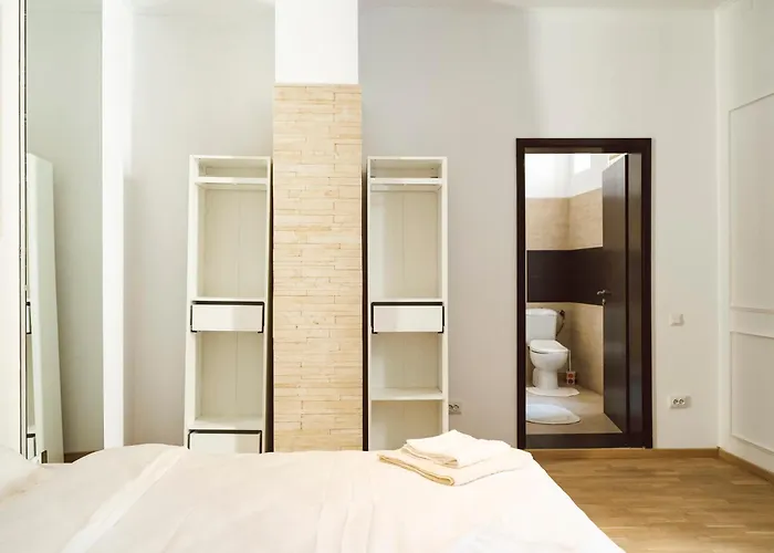 Gala Athenaeum - Amazing Architecture