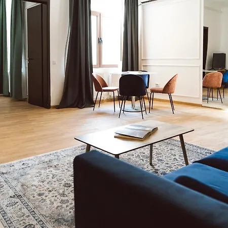 Gala Athenaeum - Amazing Architecture